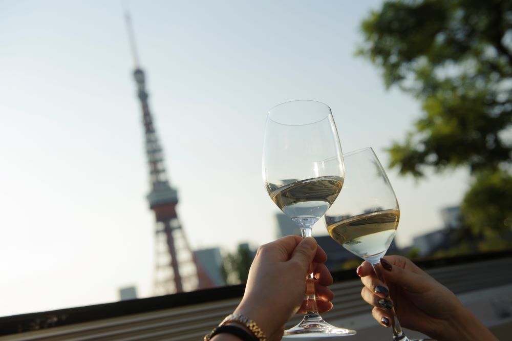 東京タワーと乾杯です