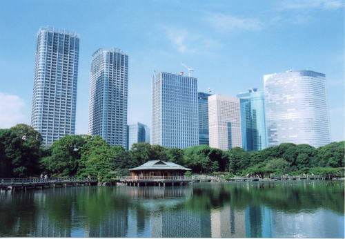 浜離宮恩賜庭園中島の御茶屋全景