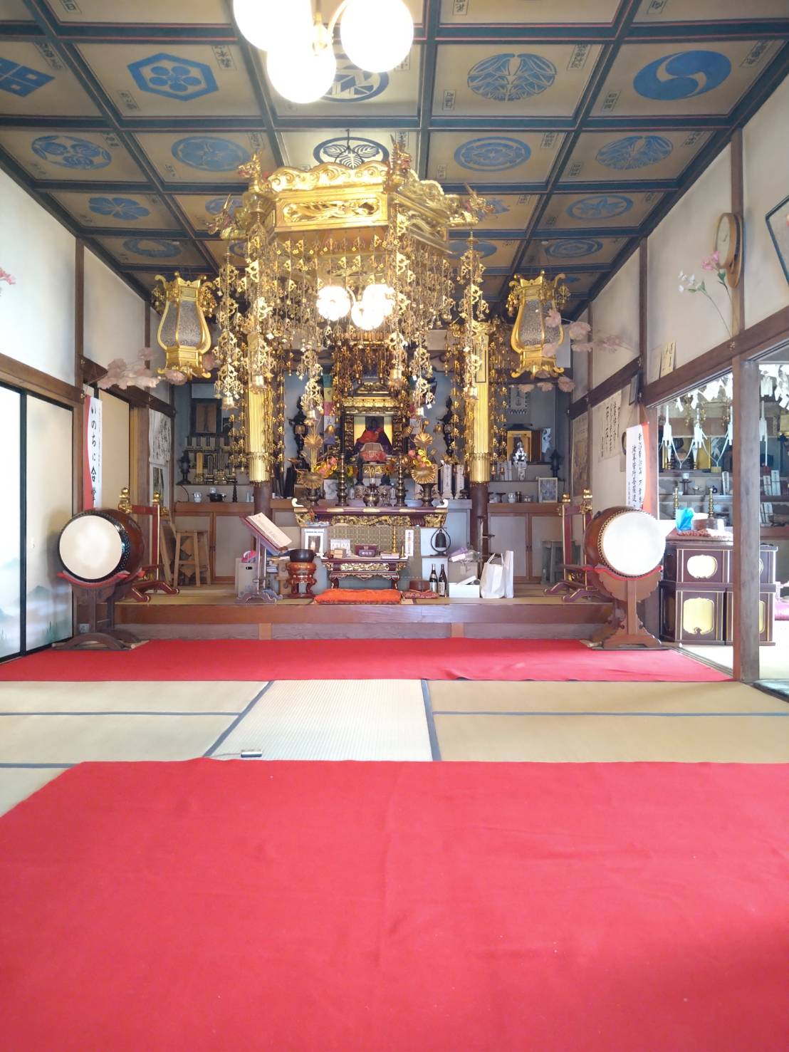 お寺の本堂です。