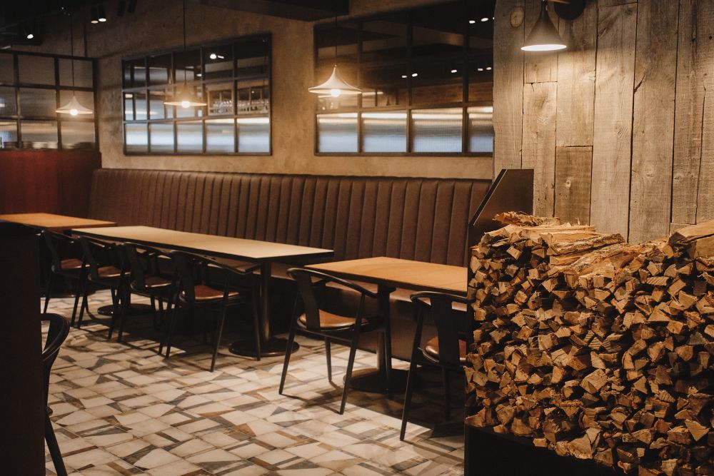 薪・入口エリア