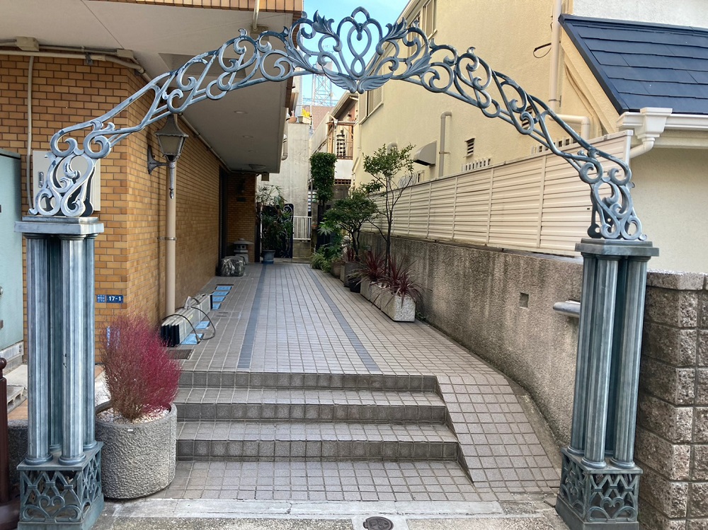 建物入り口