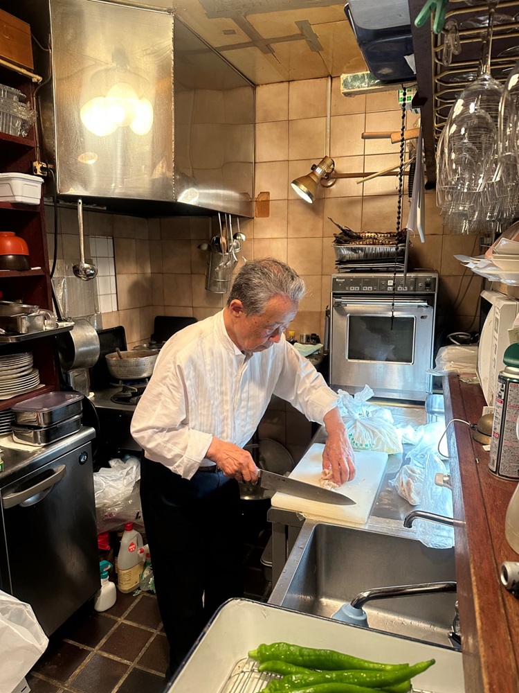キッチンもレトロ