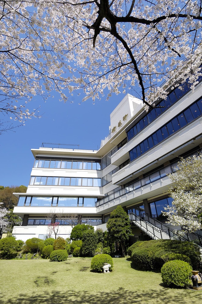 上野精養軒（中庭からの風景）