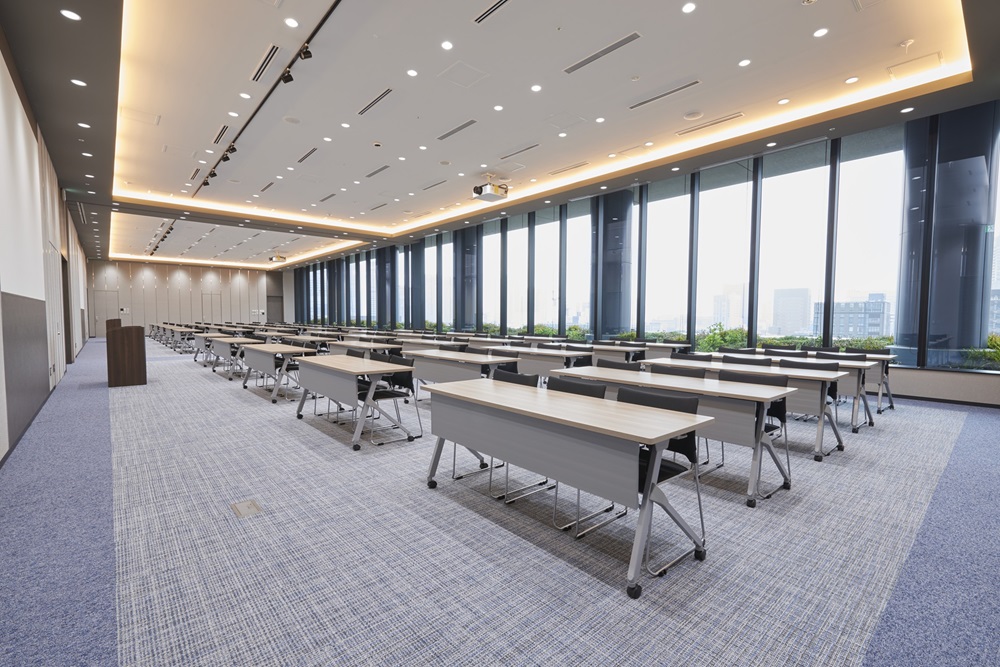 Room A＋B（面積306平米／天井高4.2m）