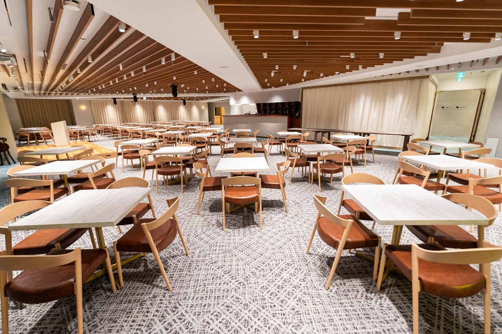 【メインフロア】