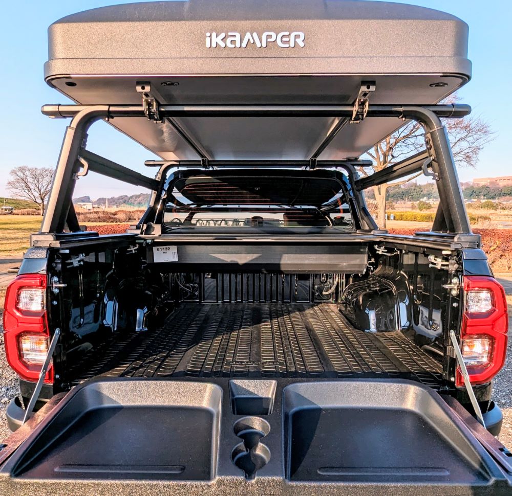 HILUXの荷台も活用