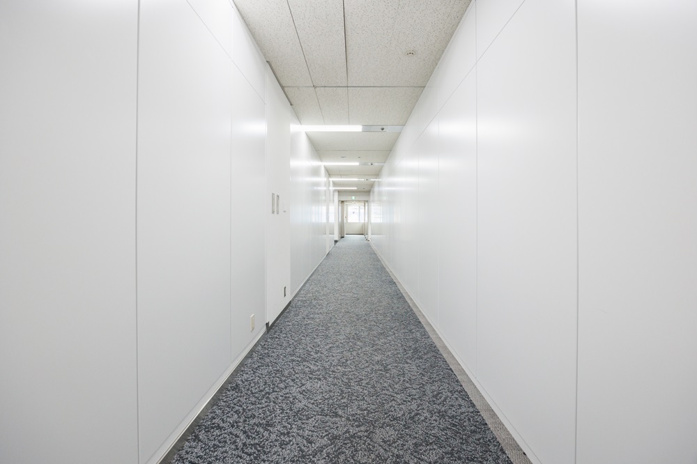 5階7階8階9階10階:廊下(シンプルな直線の廊下。隣には会議室有。警察署などの設定に利用可能) 5階7階8階9階10階:廊下(シンプルな直線の廊下。隣には会議室有。警察署などの設定に利用可能)