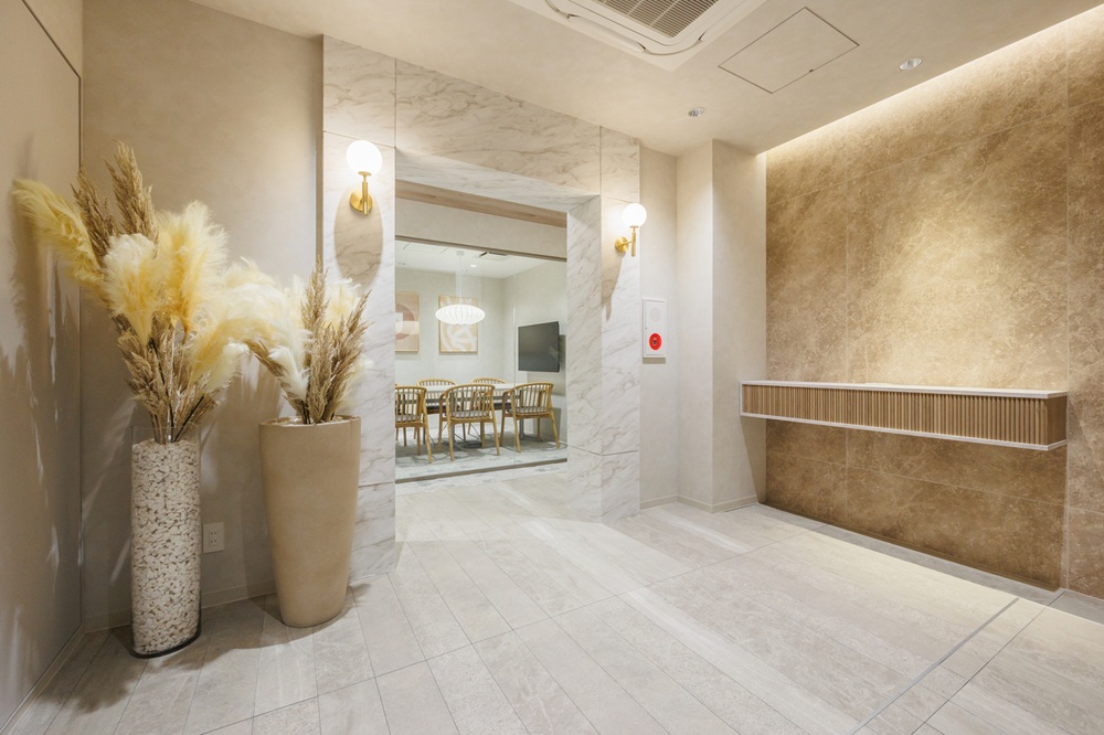 5階7階:エレベーター前・エントランス 5階7階:エレベーター前・エントランス