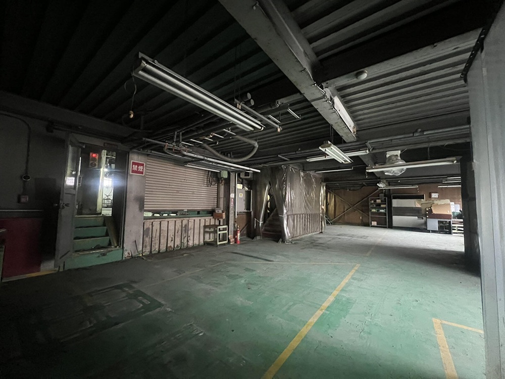 ２階　倉庫