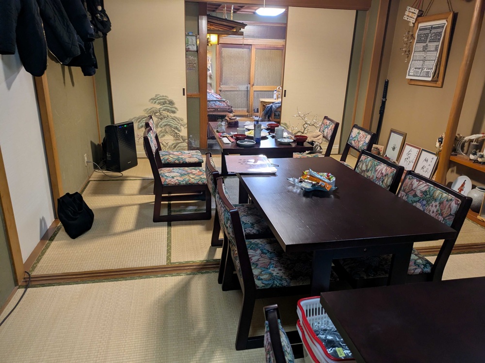 座敷